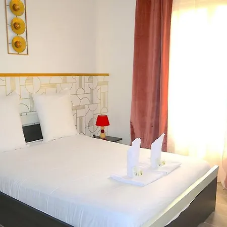 Odi Rent - Le 60 *