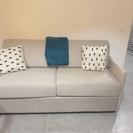 Apartment Odi Rent - Le 60