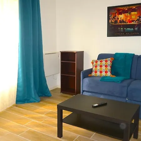 Apartment Odi Rent - Le 60