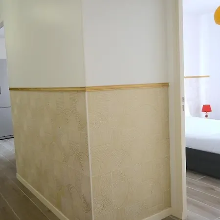 Odi Rent - Le 60 *